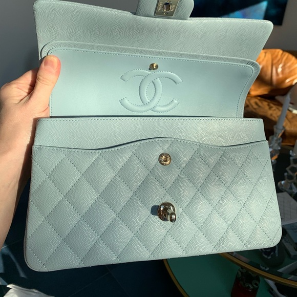 22P CHANEL Medium Classic Double Flap Bag Light Blue Caviar LGHW NWT - Picture 4 of 17